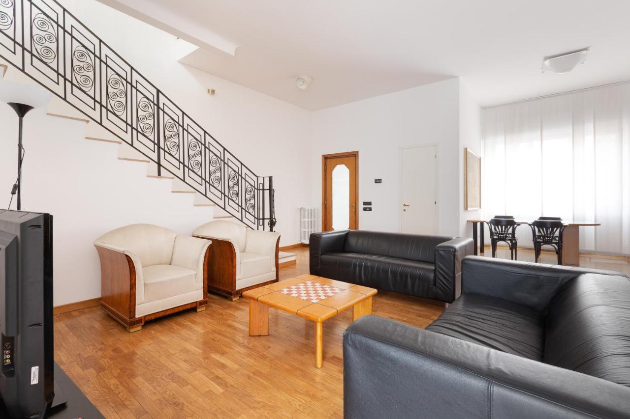Villa Ca' Stellini - Comoda Casa Indipendente Con Parcheggio Privato Milan